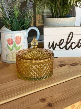 Amber Glass Lidded Candy Dish – Decorative Home Accent